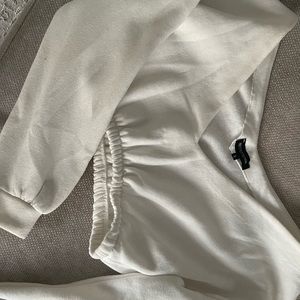 Never worn pretty little thing crop off shoulder sweater